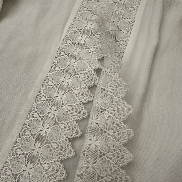 MAJE
Candi Lace Inset Shirt In White (21) - Picture 5 of 9